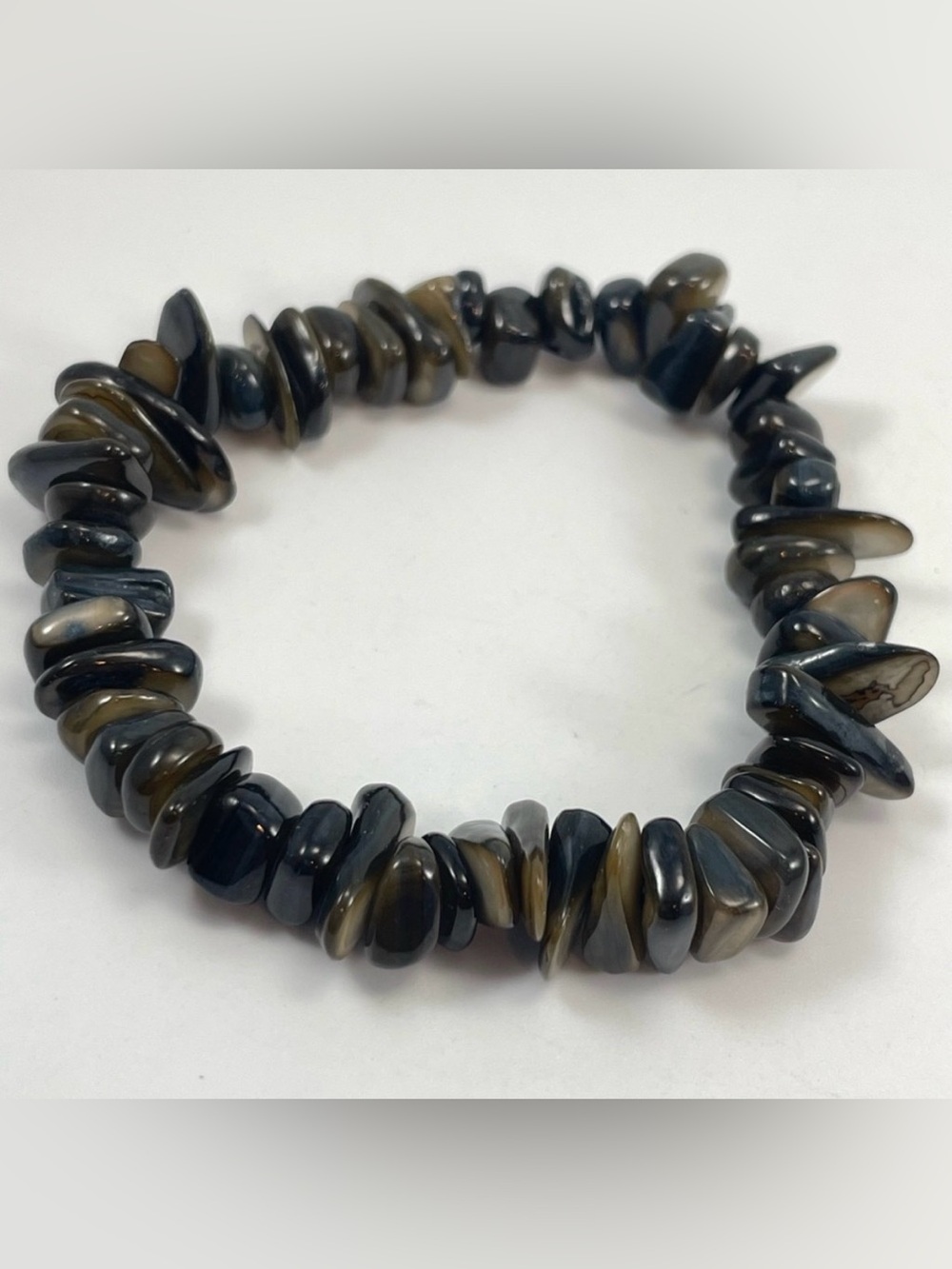Unsigned Black Brown Mother of Pearl Chip Nugget Stretch Bracelet Statement